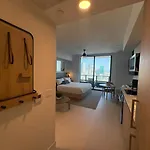 4010 Charming Studio High Floor With City Views